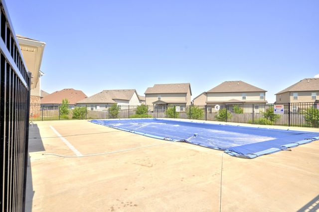 314 FALLOW CIR, Clarksville, TN 37040