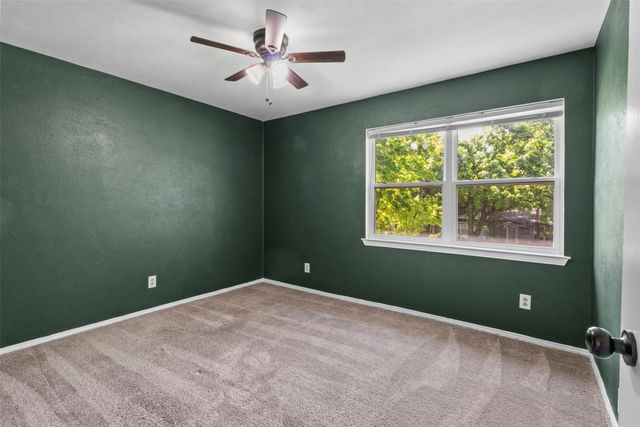 738 Kingswood Avenue, Richardson, TX 75080