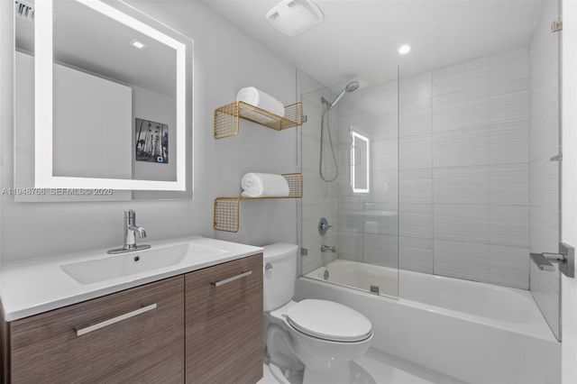 9901 E Bay Harbor Dr 601, Bay Harbor Islands, FL 33154