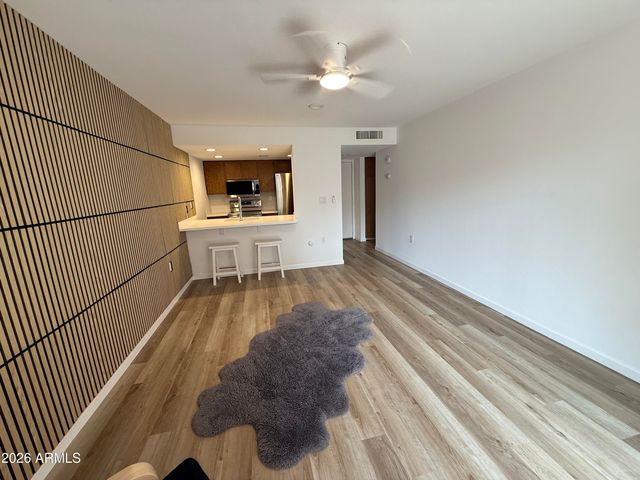 3033 E DEVONSHIRE Avenue 1001, Phoenix, AZ 85016