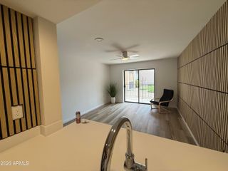 3033 E DEVONSHIRE Avenue 1001, Phoenix, AZ 85016