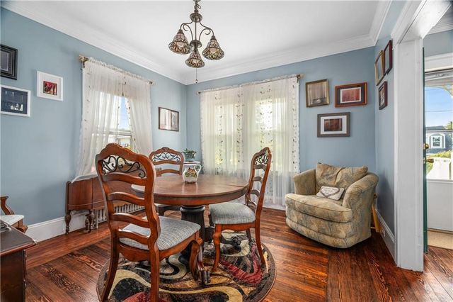 19 Hopkins Street, Lincoln, RI 02865