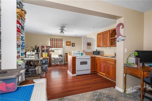 19 Hopkins Street, Lincoln, RI 02865