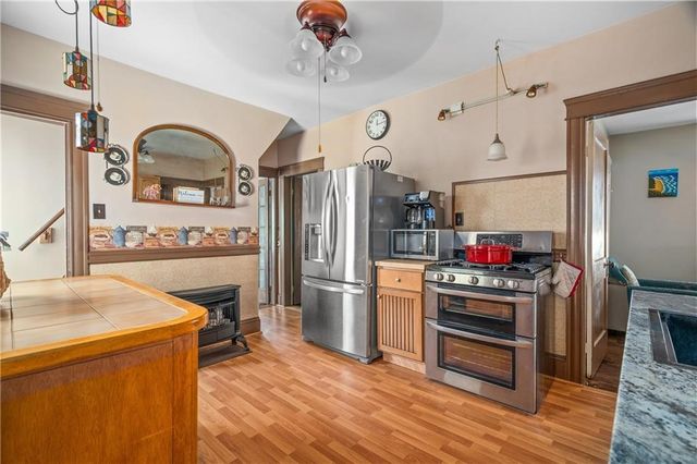 19 Hopkins Street, Lincoln, RI 02865