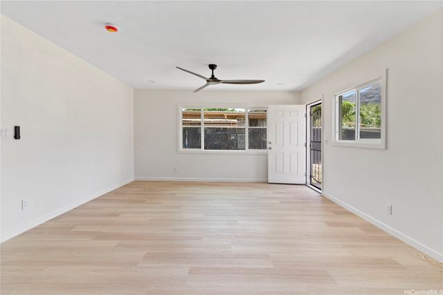 84-1035 Lahaina Street, Waianae, HI 96792