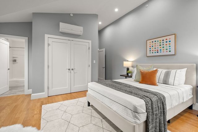 15 Ashland St 2, Boston, MA 02122