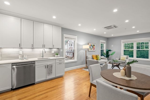 15 Ashland St 2, Boston, MA 02122