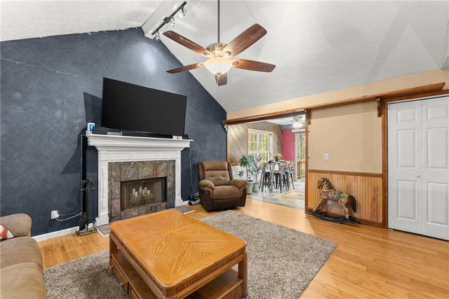 4647 Laurel Brook Drive, Flowery Branch, GA 30542