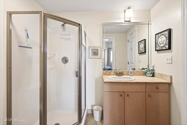 1899 Beach Boulevard, 202, Biloxi, MS 39531