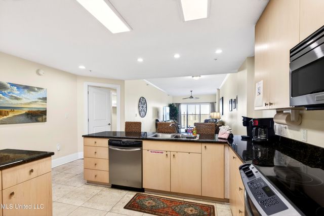 1899 Beach Boulevard, 202, Biloxi, MS 39531