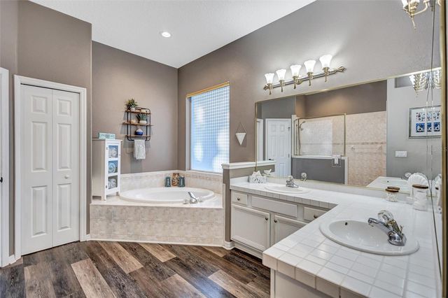 6022 HAMMOCK HILL AVENUE, Lithia, FL 33547