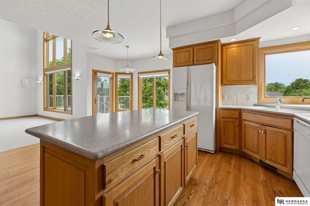 7701 San Mateo Lane, Lincoln, NE 68516
