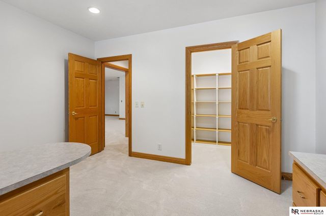 7701 San Mateo Lane, Lincoln, NE 68516