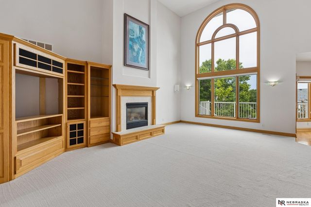7701 San Mateo Lane, Lincoln, NE 68516