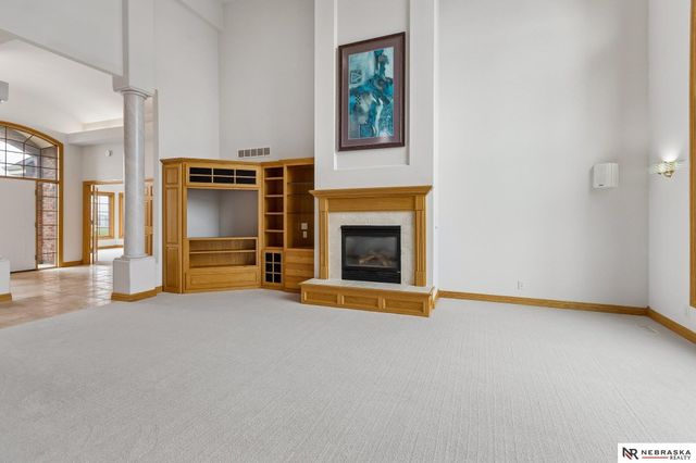 7701 San Mateo Lane, Lincoln, NE 68516