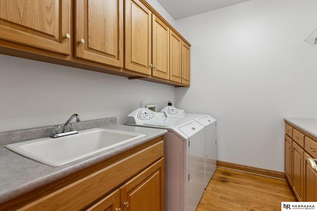7701 San Mateo Lane, Lincoln, NE 68516