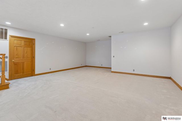 7701 San Mateo Lane, Lincoln, NE 68516