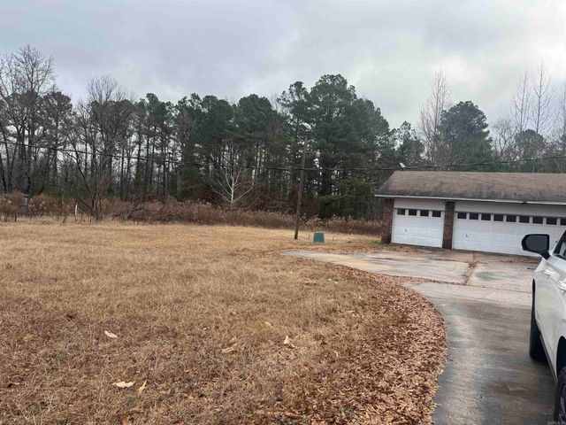 3703 PETTY RD, Pine Bluff, AR 71602