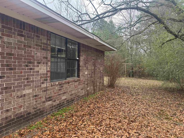 3703 PETTY RD, Pine Bluff, AR 71602