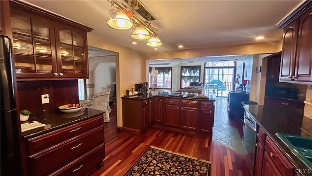 5653 East Davey Road, Cicero, NY 13029