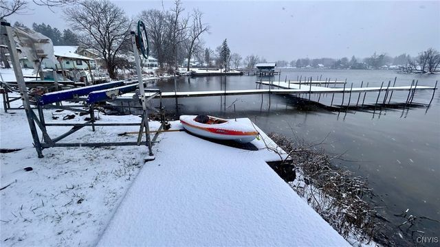 5653 East Davey Road, Cicero, NY 13029