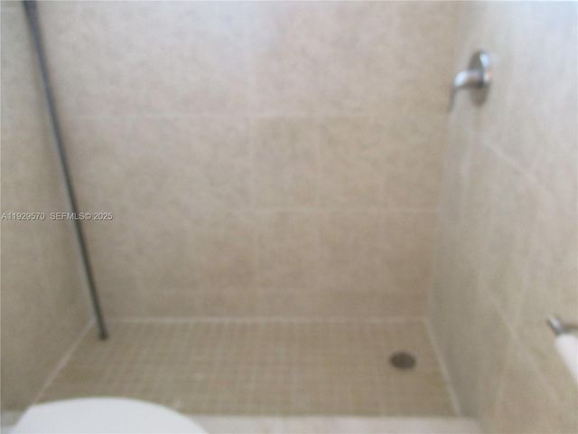 3500 Harrison St 11, Hollywood, FL 33021