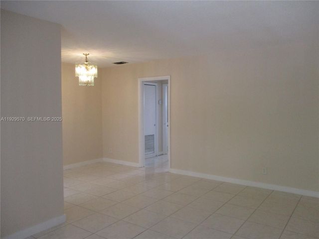3500 Harrison St 11, Hollywood, FL 33021