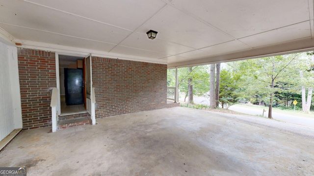 6198 Rocky Creek Drive, Douglasville, GA 30135