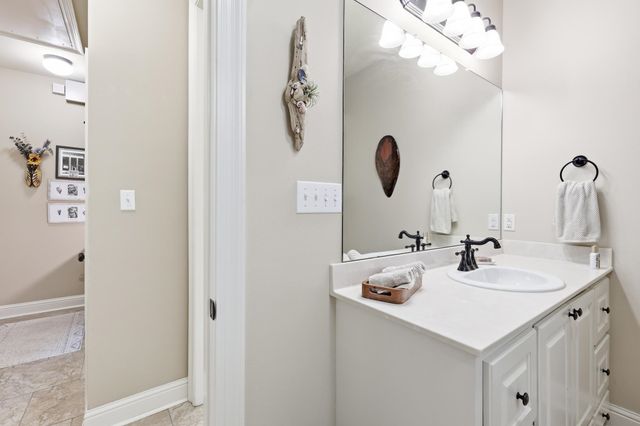 159 Lake Maclaine Avenue, Thibodaux, LA 70301