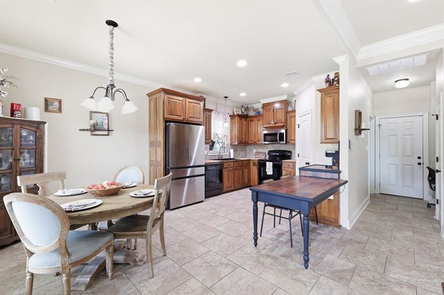 159 Lake Maclaine Avenue, Thibodaux, LA 70301