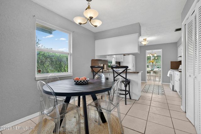 138 RIDGEFIELD Court, Orange Park, FL 32065