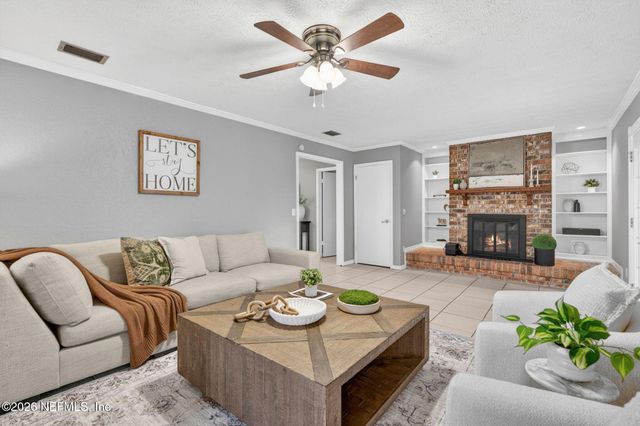 138 RIDGEFIELD Court, Orange Park, FL 32065