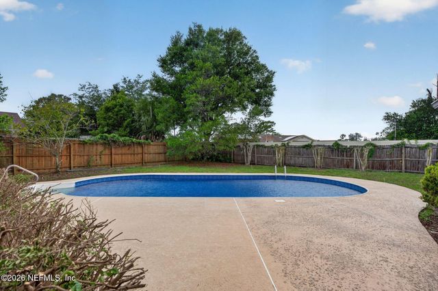 138 RIDGEFIELD Court, Orange Park, FL 32065