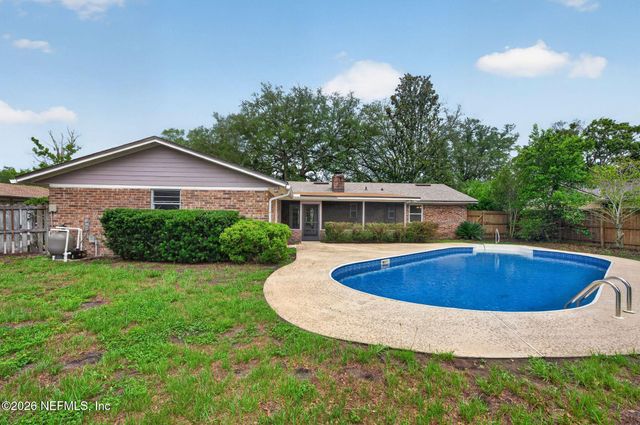 138 RIDGEFIELD Court, Orange Park, FL 32065
