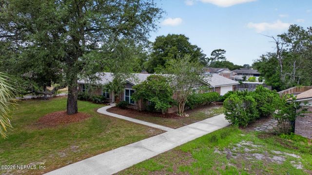 138 RIDGEFIELD Court, Orange Park, FL 32065