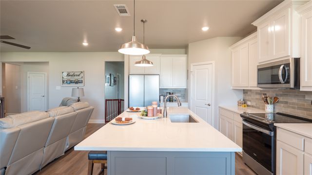 1215 Sanger, Springtown, TX 76082