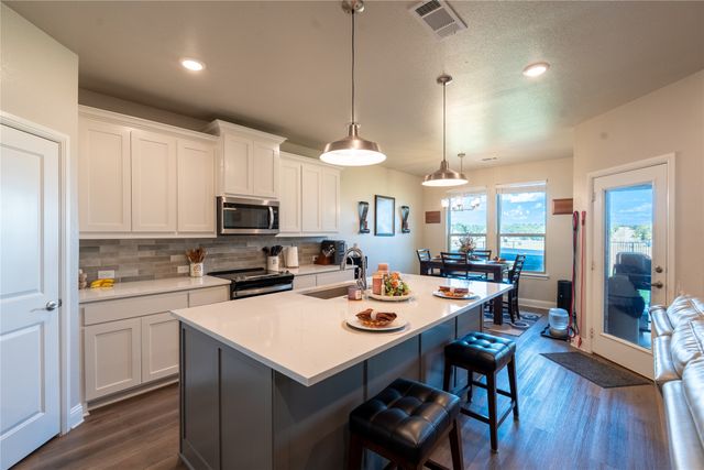 1215 Sanger, Springtown, TX 76082