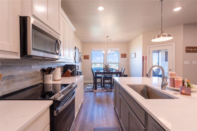 1215 Sanger, Springtown, TX 76082