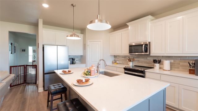 1215 Sanger, Springtown, TX 76082