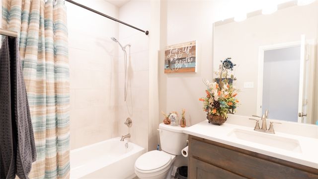 1215 Sanger, Springtown, TX 76082