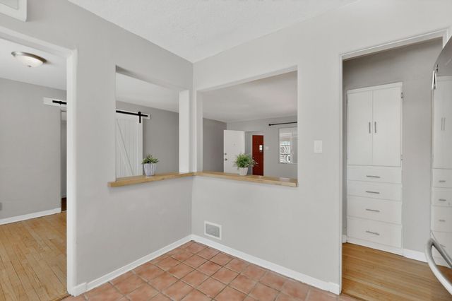 833 California Street SE, Albuquerque, NM 87108