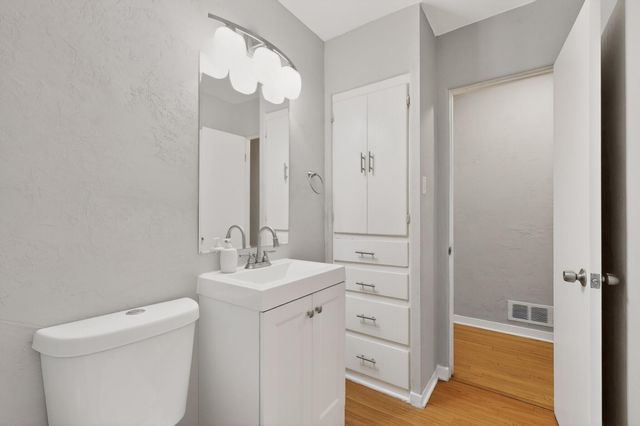 833 California Street SE, Albuquerque, NM 87108