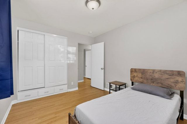 833 California Street SE, Albuquerque, NM 87108