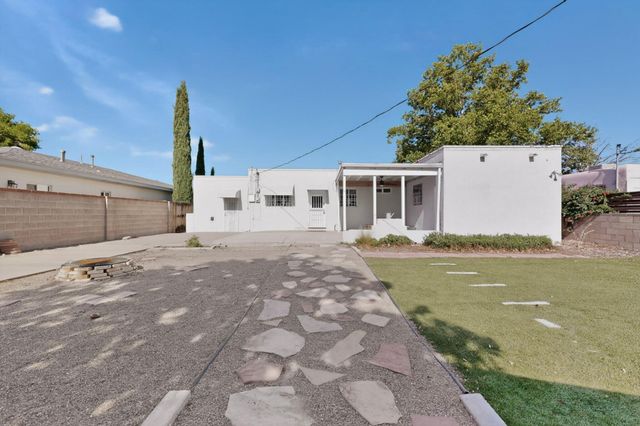 833 California Street SE, Albuquerque, NM 87108
