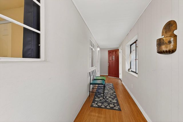 833 California Street SE, Albuquerque, NM 87108