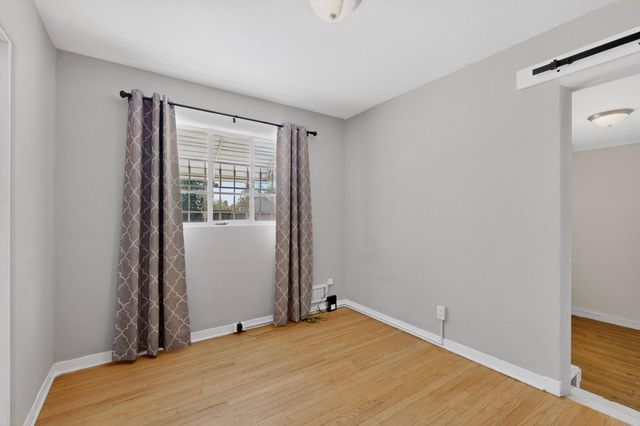 833 California Street SE, Albuquerque, NM 87108