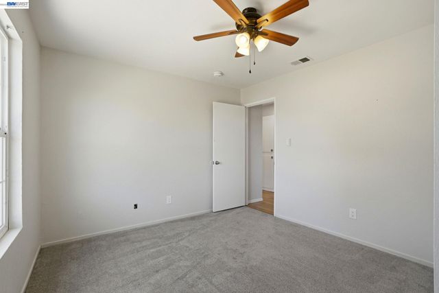 1087 Jensen Dr, Pittsburg, CA 94565