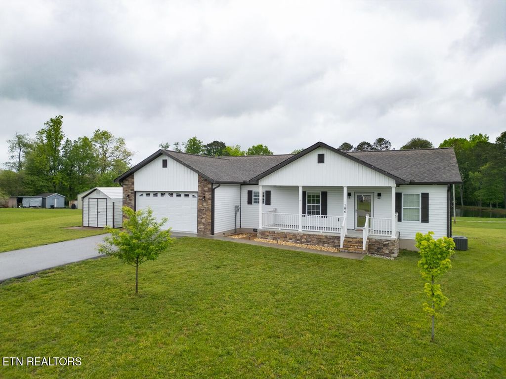 106 Maca Ridge Circle, Clarkrange, TN 38553