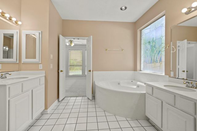 219 Whisper Pass, Houston, TX 77094