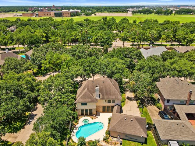 219 Whisper Pass, Houston, TX 77094